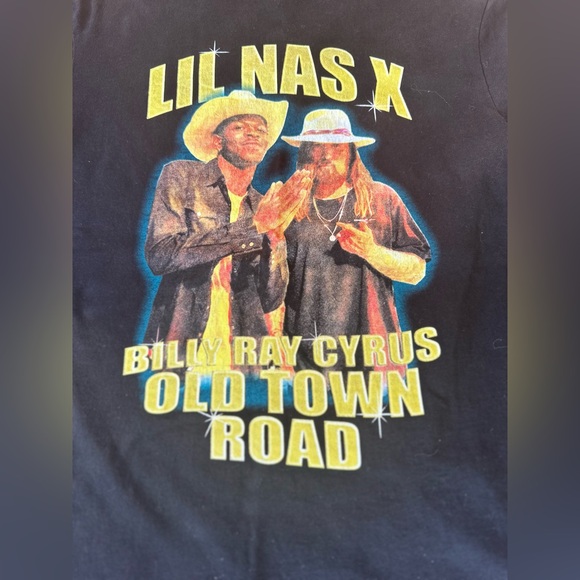 Old Town Road t-shirt with Billy Ray & lil Nas x. - Picture 4 of 4